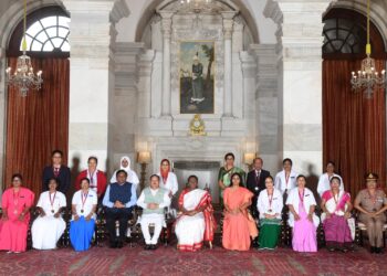 PRESIDENT OF INDIA PRESENTS NATIONAL FLORENCE NIGHTINGALE AWARDS 2024