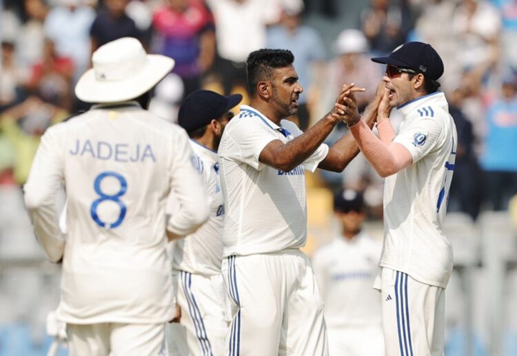India vs New Zealand 3rd Test: India Grab The Initiative, Reduce NZ To 171/9 At Stumps On Day 2