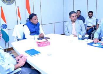 Mayo Clinic Experts Meet CM Majhi, Discuss Advanced Diagnosis & Treatment For Cancer