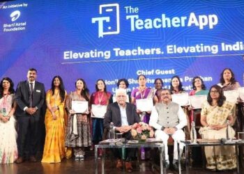 Shri Dharmendra Pradhan unveils "The TeacherApp"