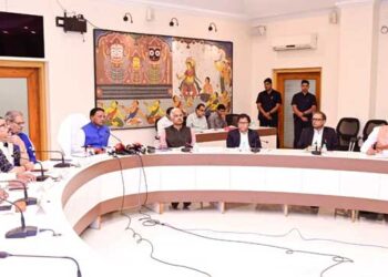 CM Majhi Directs Officials To Assess Crop Damage By Dec 30