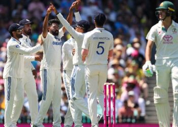 India vs Australia: 5th Test: Pacers Star As India Take Four-Run Lead After Bowling Out Australia For 181