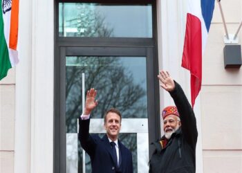 Prime Minister holds bilateral talks with President of France