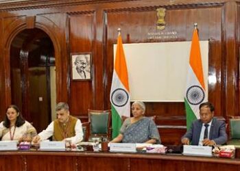Union Minister for Finance and Corporate Affairs Smt. Nirmala Sitharaman chairs 6th meeting of the Governing Council of National Investment and Infrastructure Fund (NIIF) in New Delhi, today