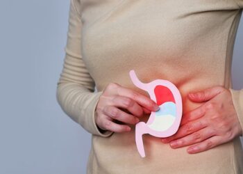 Stomach cancer symptoms: Know the early signs that can help in early diagnosis