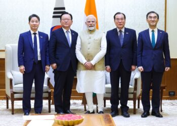 Delegation of Special Envoys from the Republic of Korea meets Prime Minister