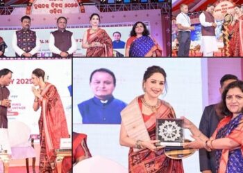 National Handloom Day: Madhuri Dixit Graces The Occassion In Bhubaneswar