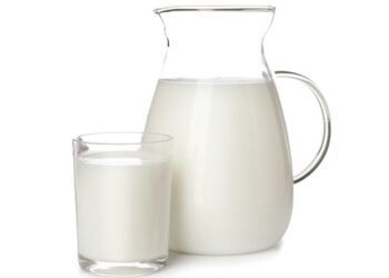 Should you boil pasteurised milk before consuming it?