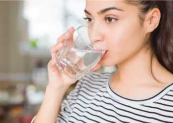 Are you making these 4 mistakes while drinking water?