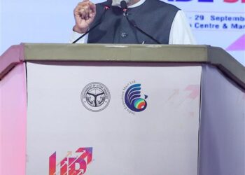 Prime Minister Shri Narendra Modi addresses the Uttar Pradesh International Trade Show at Greater Noida in Uttar Pradesh