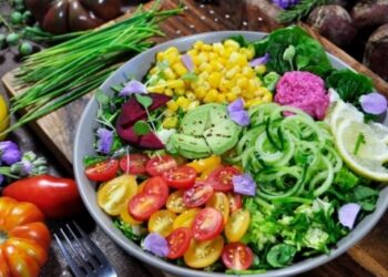 Plant-based diet: This easy diet swap can lower the risk of heart attack, cancer, major diseases
