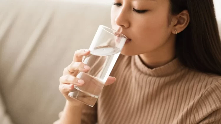 Not drinking enough water? Study reveals dehydration spikes stress levels