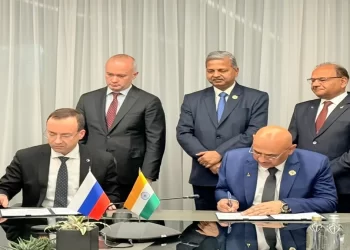 India signs MoU with Russia’s UAC to produce SJ-100 passenger aircraft in India