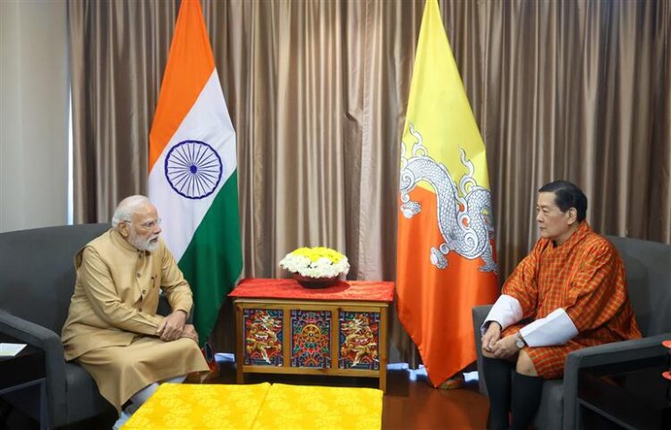Prime Minister receives audience with the Fourth King of Bhutan and participates in the Global Peace Prayer Festival