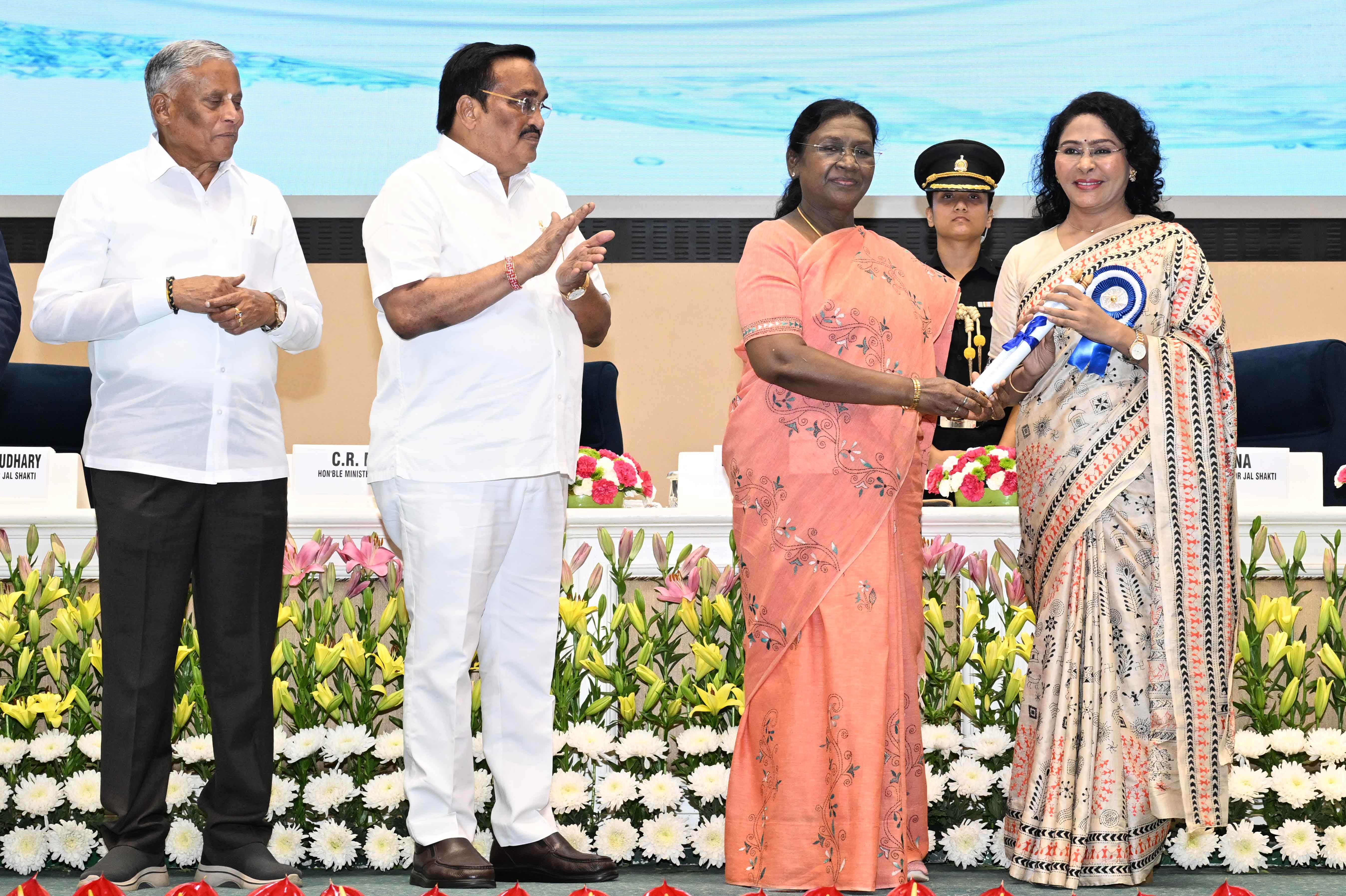 PRESIDENT OF INDIA PRESENTS SIXTH NATIONAL WATER AWARDS AND JAL SANCHAY-JAN BHAGIDARI AWARDS