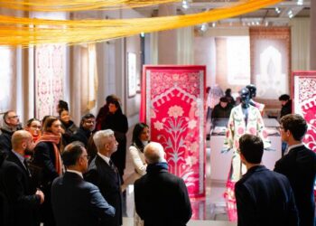 EAM Jaishankar Visits Paris Exhibition Showcasing Indian Heritage, Deep Cultural Ties