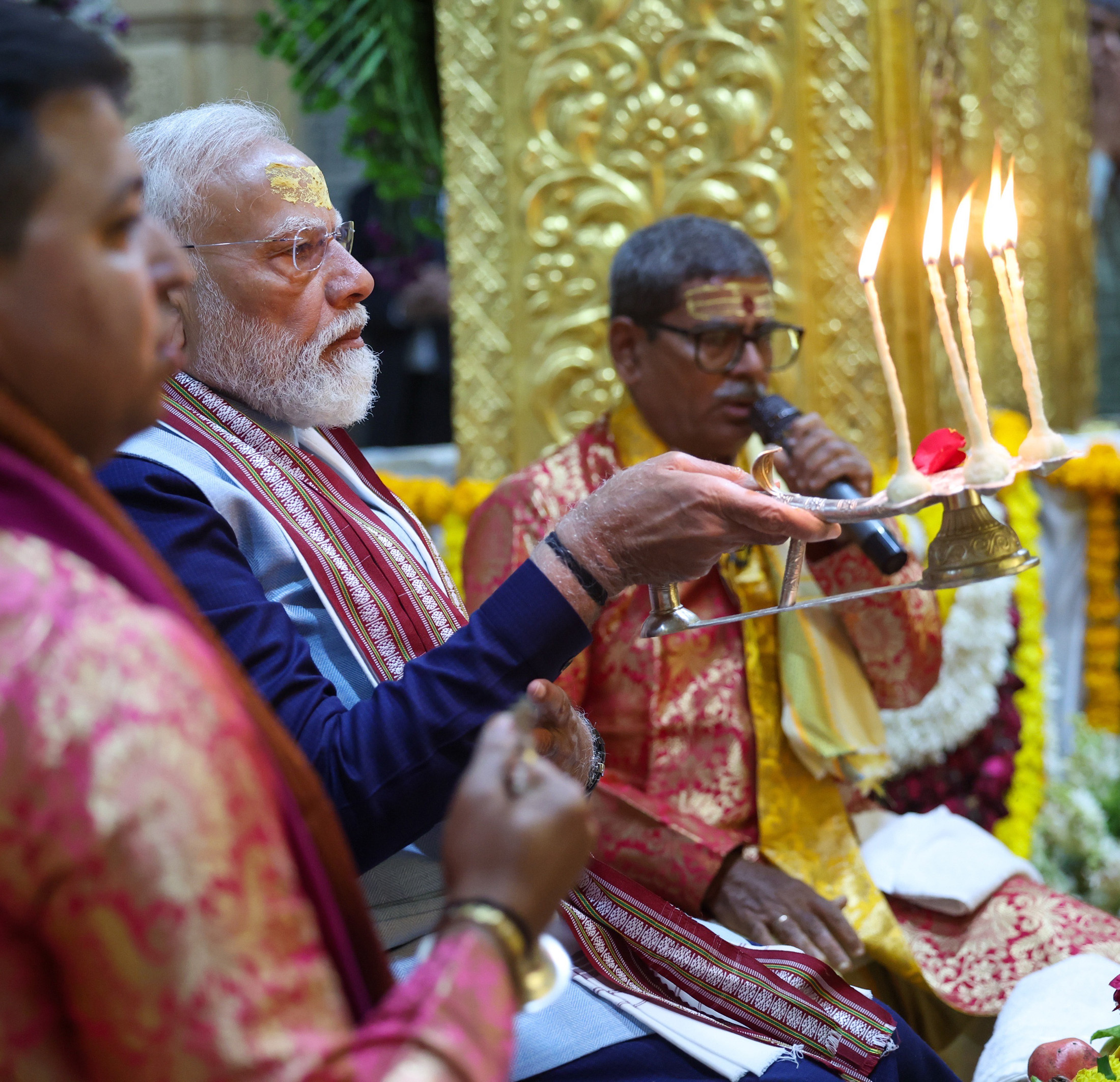 Prime Minister Shri Narendra Modi addresses the Somnath Swabhiman Parv in Somnath, Gujarat