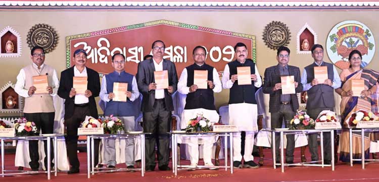 CM Majhi Inaugurates Adivasi Mela 2026, Vows To Protect Tribal Rights