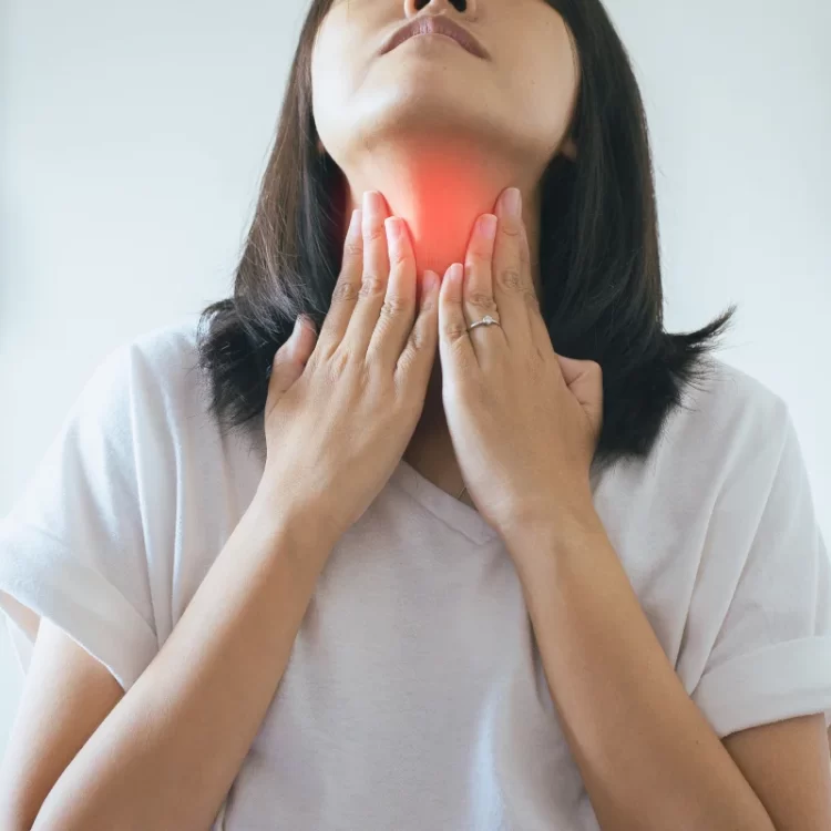 Dealing with throat pain? These 8 home remedies can help ease irritation