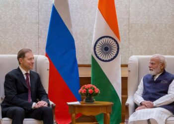 First Deputy PM of Russia Denis Manturov calls on PM Modi