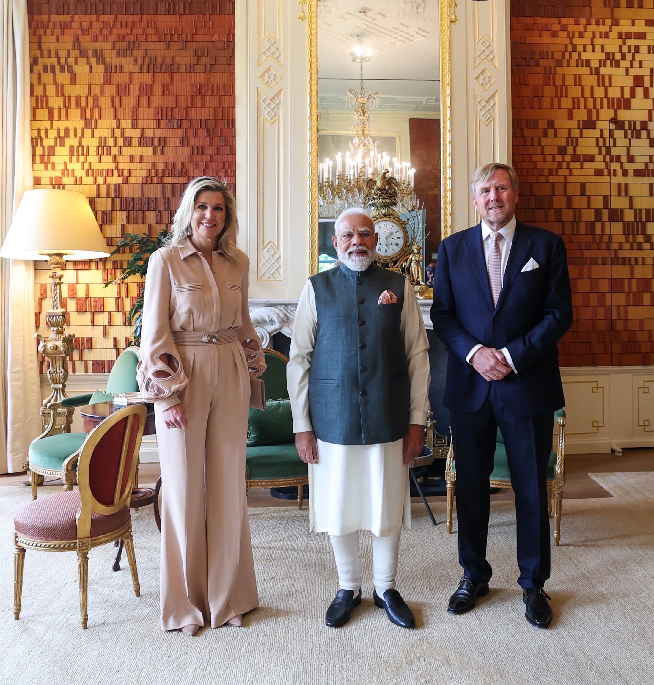 Prime Minister calls on Their Majesties King Willem-Alexander and Queen Máxima of the Netherlands