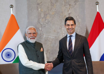 Prime Minister holds official talks with Prime Minister of Netherlands