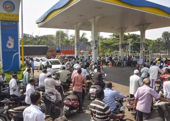 No Oil Crisis In Odisha: Govt Appeals To Stop Panic Buying