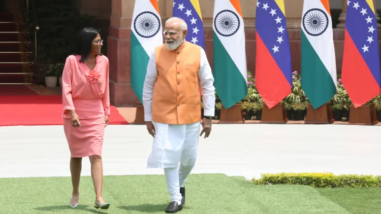 Prime Minister Narendra Modi with Venezuela’s Acting President