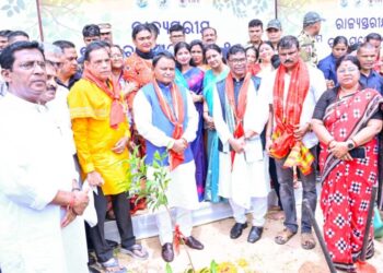 Odisha CM Highlights State’s Green Push At State-Level Van Mahotsav