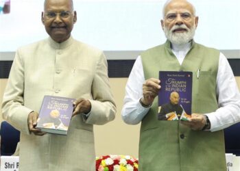 Prime Minister Shri Narendra Modi releases Autobiography of Former President Shri Ram Nath Kovind