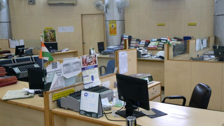 Banks to remain open on Sunday, 27th September, for convenience of customers