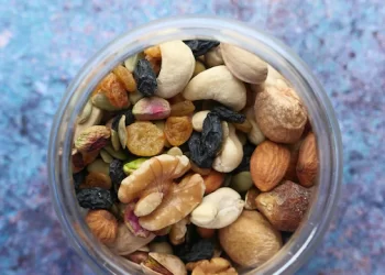 5 Nuts To Improve Cardiovascular Health