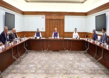 PM chairs Semiconductor Roundtable with leading CEOs